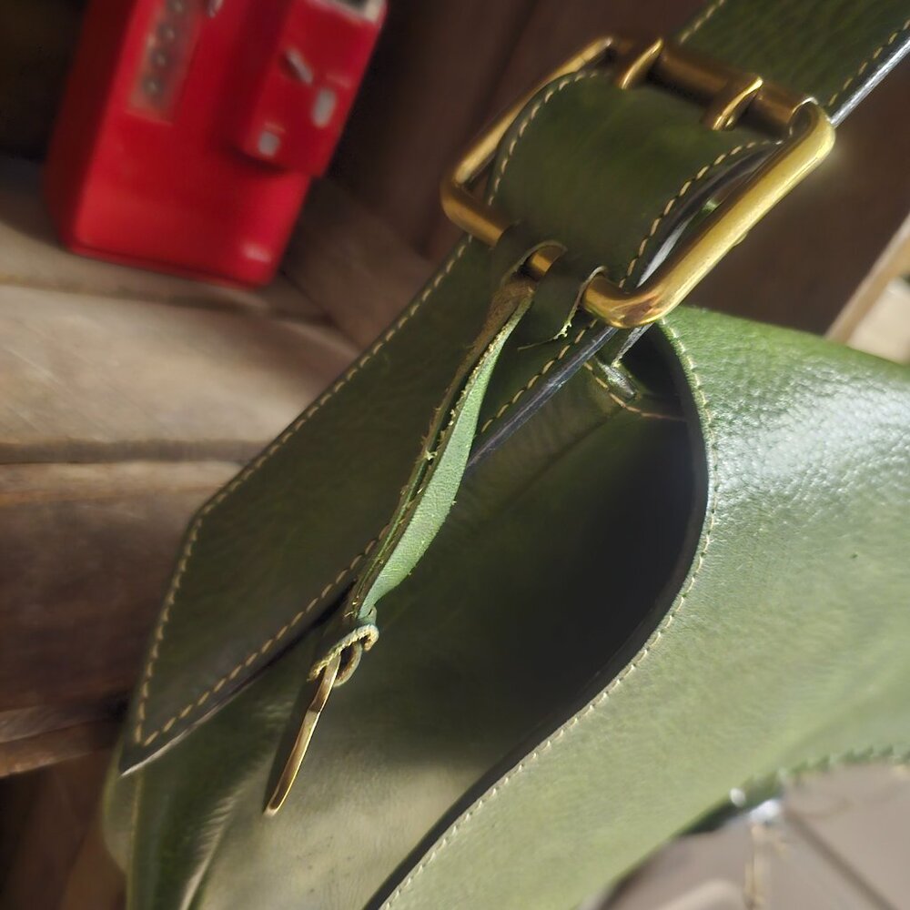 Dooney and Bourke - Picture 6 of 11